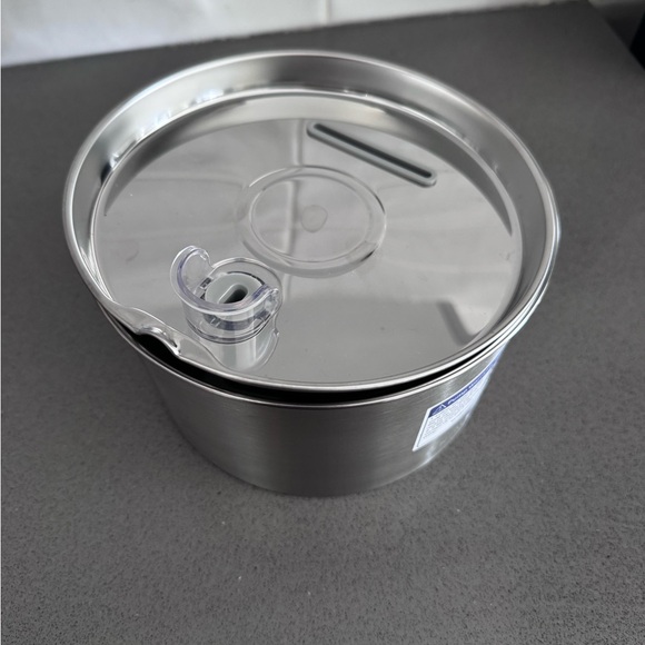 Never used Stainless Steel Cat Water Fountain - Silver - Picture 3 of 4